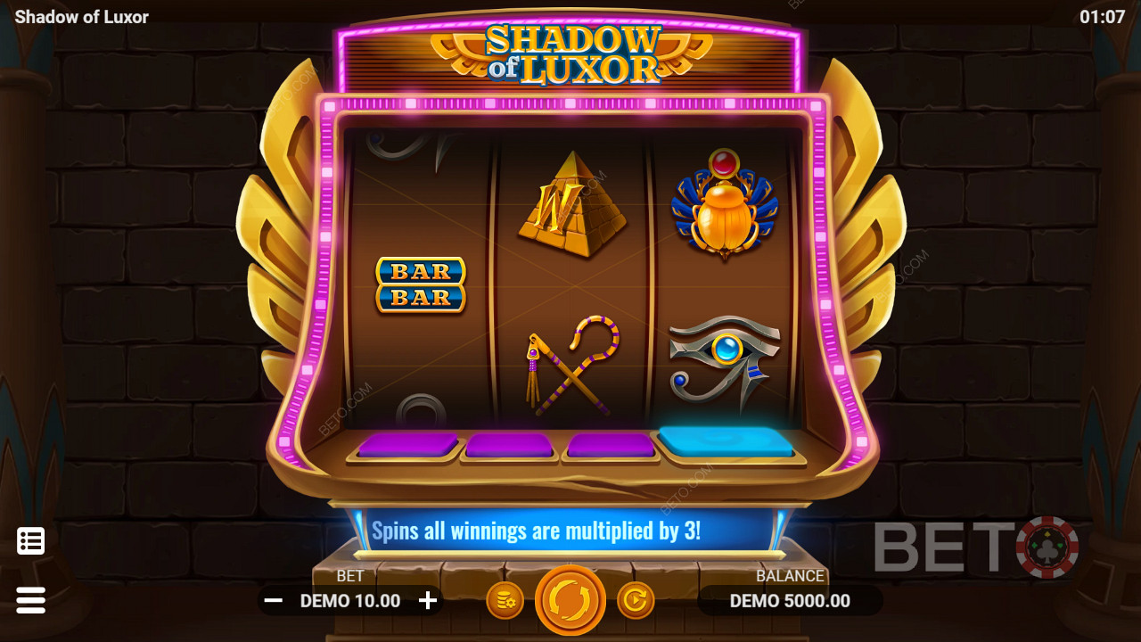 Shadow of Luxor ক্লাসিক এবং থিমযুক্ত উভয় চিহ্ন সহ তিনটি রিল স্লট মেশিন